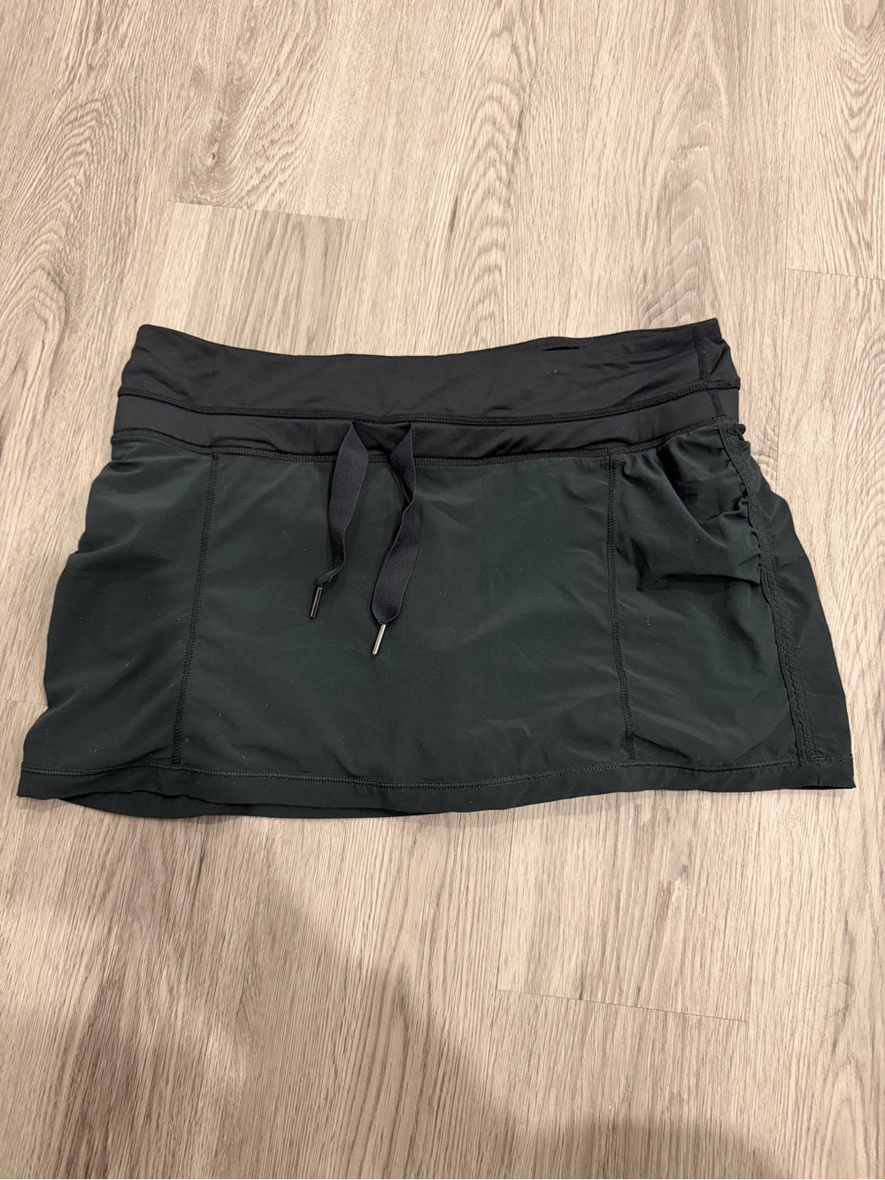 lululemon Black Women's Athletic Skort with Drawstring